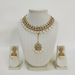 Heera White Kundan Stone Set